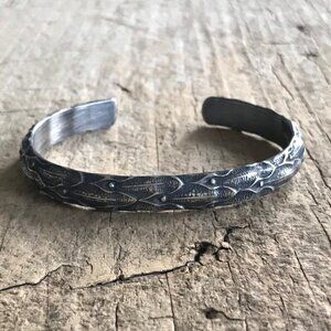 Oxidized 925 Sterling Silver Reptilian Cuff Bangle Bracelet Handmade 9x4mm